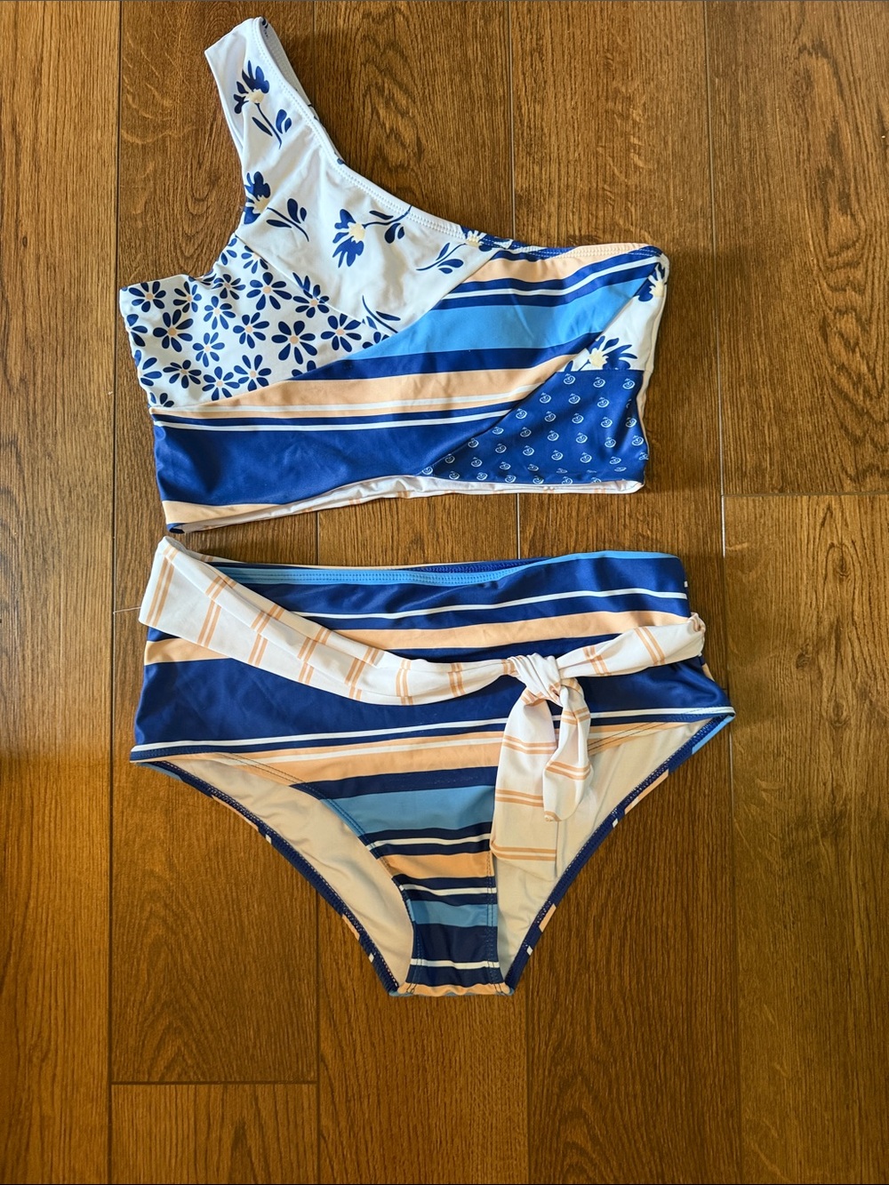 Source Unknown Blue and White Striped One-Shoulder Bikini Set